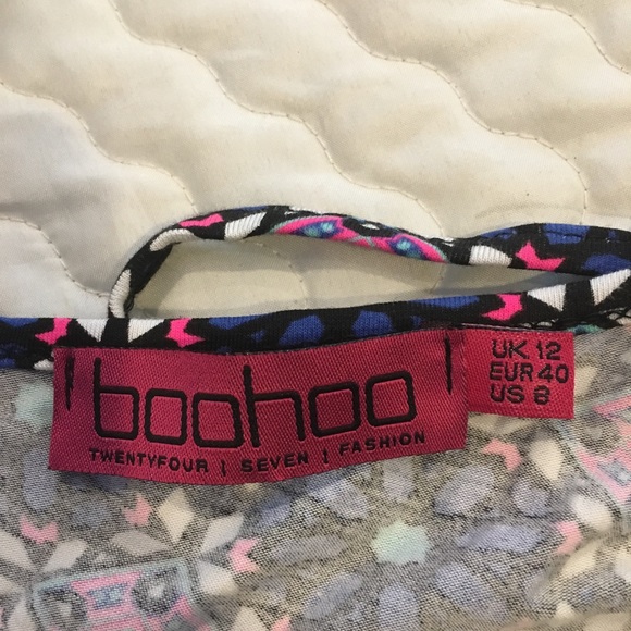 Boohoo Flower Romper Multi Color Size 8 - Picture 4 of 7